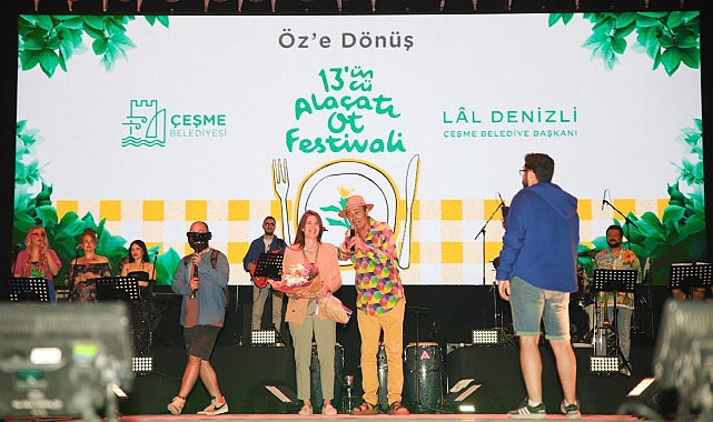 13. Alaçatı Ot Festivali'nde Ayhan Sicimoğlu rüzgarı- Haber Şafak