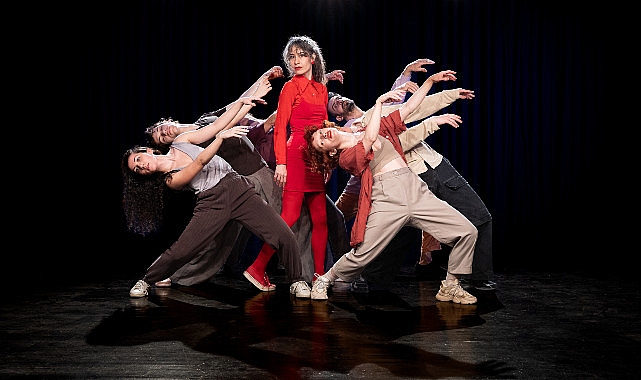 Akbank Sanat'tan Dünya Dans ve Dünya Caz Günü'ne Özel Performans 'KAYGILAR SAHNESİ'- Haber Şafak