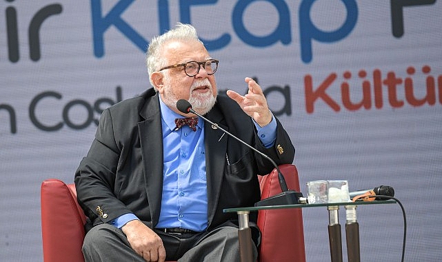 İzmirliler İZKİTAP Fest'e akın etti: Prof. Dr. Celal Şengör konuk oldu- Haber Şafak