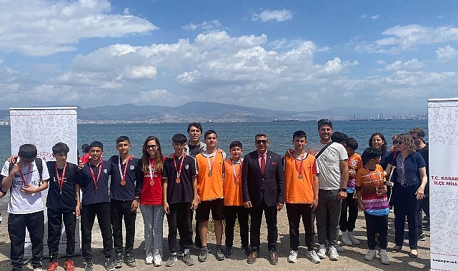Karabağlar'da Oryantiring Yarışması Büyük İlgi Gördü- Haber Şafak