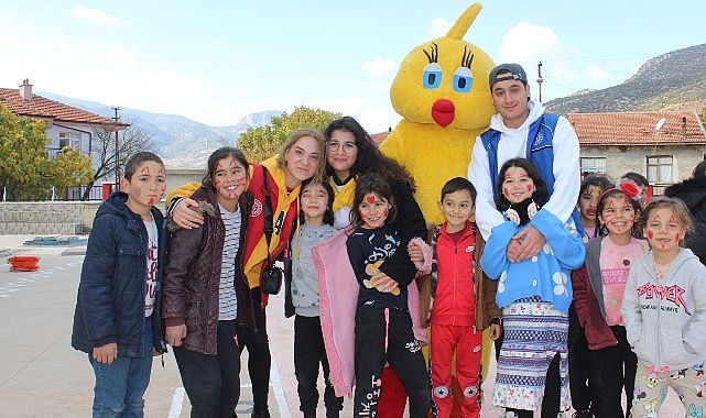 19 Mayıs Atatürk'ü Anma, Gençlik ve Spor Bayramı, Gençlik ve Spor Bakanlığı'nın öncülüğünde yurt genelinde gençlik ve spor festivalleriyle 81 ilde kutlanacak- Haber Şafak