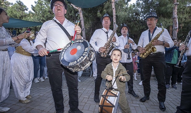 Başkan Tugay'ın Hıdırellez dileği barış, adalet ve refah oldu- Haber Şafak