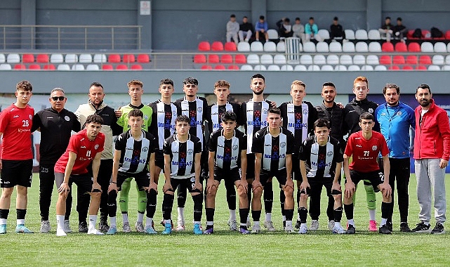 Burhaniye Belediyespor U-18 Takımı, Türkiye Şampiyonası'na son 24 turunda veda etti- Haber Şafak