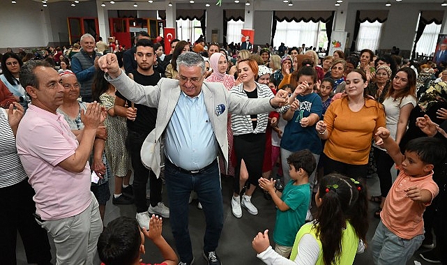 Kemer Belediyesi'nden Anneler Günü etkinliği- Haber Şafak