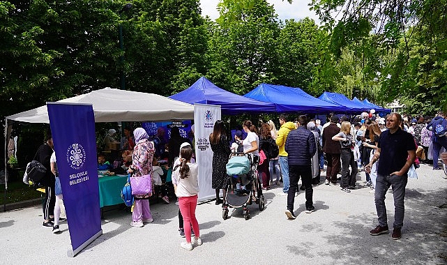 Selçuklu Belediyesi, her yıl Bosna Hersek'in Saraybosna ve Zenica şehirlerinde  düzenlenen “Türkiye Günleri Çocuk Şenliği"nde- Haber Şafak