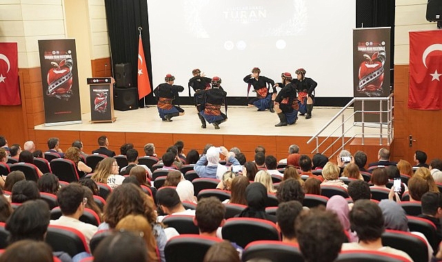 Türk Dünyası Sineması İzmir'de Ege Üniversitesi ev sahipliğinde bir araya geldi “Uluslararası Turan Film Festivali" başladı- Haber Şafak