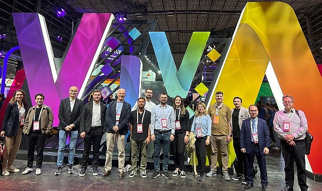 Türkiye'den 10 girişimci,  startup ve teknoloji fuarı VivaTech'e katıldı- Haber Şafak