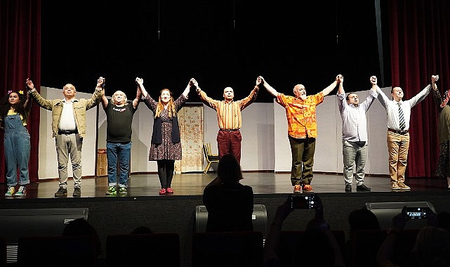 2. Çorlu Tiyatro Festivali Sona Erdi- Haber Şafak