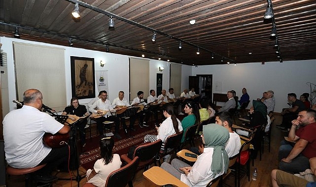 Bağlama Kursiyerlerine Başkan Taban'dan Tam Not- Haber Şafak