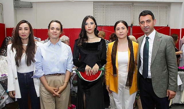 Bayraklılı kadınlarının yıl sonu sergisinde Filistin Vurgusu- Haber Şafak