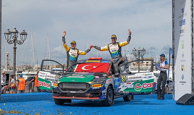 Castrol Ford Team Türkiye'nin Dünya Ralli Şampiyonası İtalya Ayağındaki Büyük Başarısı: Ali Türkkan, Türk Bayrağını Podyumda Dalgalandırdı- Haber Şafak