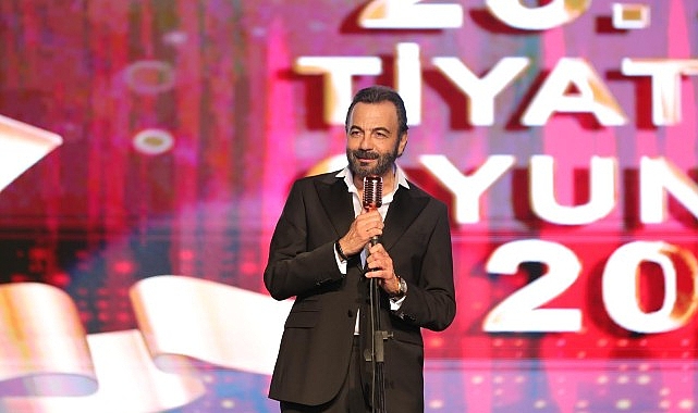 Kerem Alışık Yeni Yaşına Sahnede Girdi!- Haber Şafak