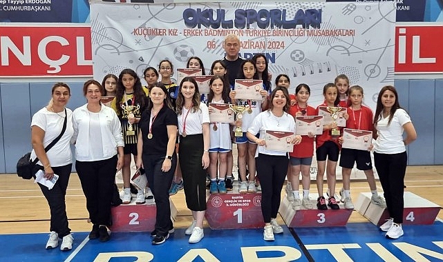Osmangazili badmintonculardan Türkiye şampiyonluğu- Haber Şafak
