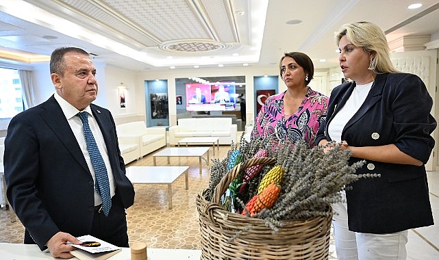 Atıl arazi lavanta bahçesine dönüştü- Haber Şafak