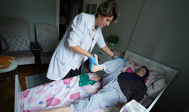 Beylikdüzü Belediyesi Evde Sağlık Hizmetlerini Kesintisiz Sürdürüyor- Haber Şafak