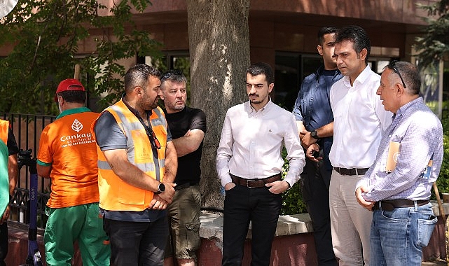 Çankaya Belediye Başkanı Hüseyin Can Güner, yoğun mesai ile devam eden asfalt serim çalışmalarını yerinde inceledi- Haber Şafak