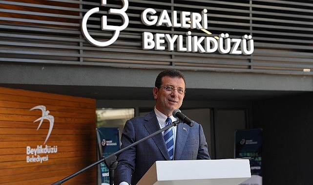 Ekrem İmamoğlu, “Galeri Beylikdüzü Görsel Sanatlar Yarışması” ödül törenine katıldı- Haber Şafak