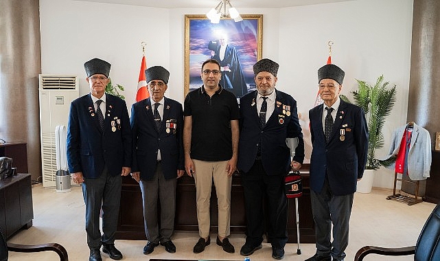 Gazilerden Yiğit’e duygulandıran ziyaret- Haber Şafak