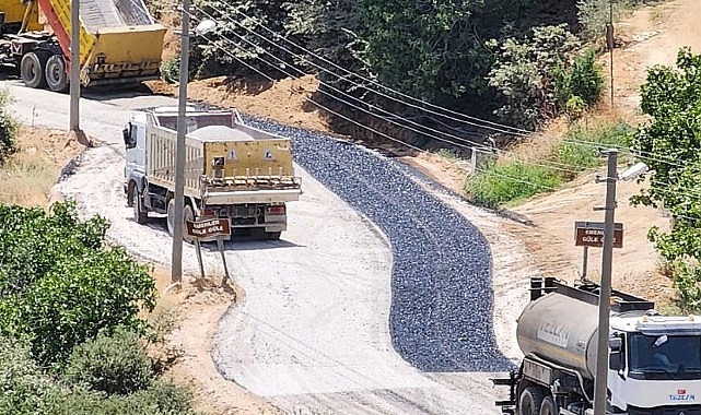 İzmir Büyükşehir 3 ayda 40 kilometrelik köy yolunu yeniledi- Haber Şafak