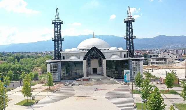 Kartepe Kent Meydanı Camii’nde hummalı çalışma- Haber Şafak