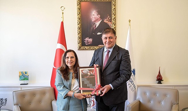 KKTC İzmir Başkonsolosu İnanıroğlu’ndan Başkan Tugay’a ziyaret- Haber Şafak