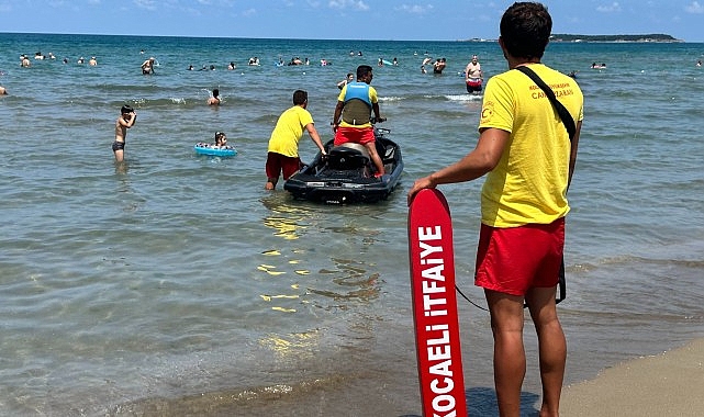 KOSKEM sahillerde 247 kişiyi hayata bağladı- Haber Şafak