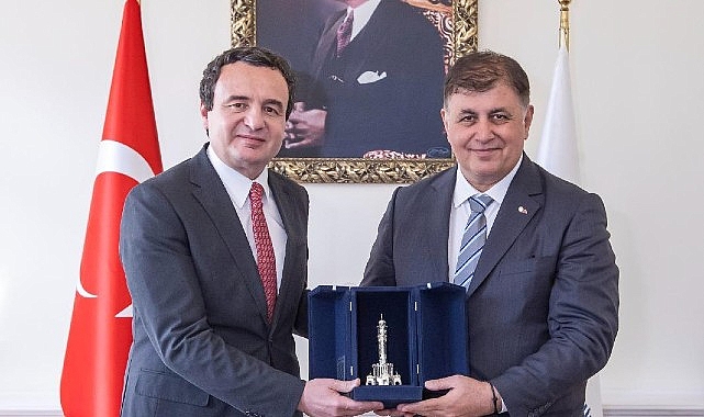 Kosova Cumhuriyeti Başbakanı Kurti, Başkan Tugay’ı ziyaret etti- Haber Şafak