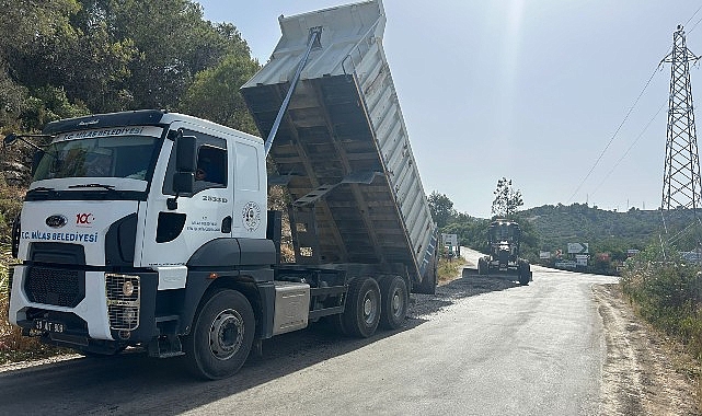 Milas Belediyesi ilçemizin farklı bölgelerinde yoğun çalışmalar gerçekleştiriyor.- Haber Şafak