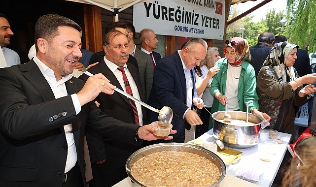 Nevşehir Belediye Başkanı Rasim Arı, Görmeyenler Kültür ve Birleşme Derneği (GÖR-BİR) tarafından düzenlenen aşure dağıtım programına katıldı- Haber Şafak