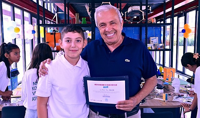 Nilüfer’de gençler teknolojiyi üreterek öğreniyor- Haber Şafak