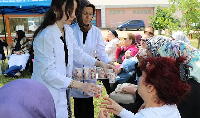 Yasemin Anne Şehir Merkezinde “Detoks Şenliği”- Haber Şafak