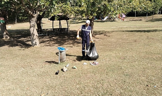 Yeşil alanlarda düzenli temizlik- Haber Şafak