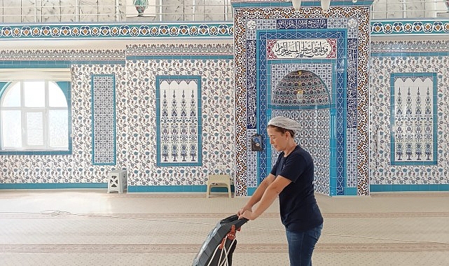 Aydın Büyükşehir Belediyesi Camileri Pırıl Pırıl Yapıyor- Haber Şafak