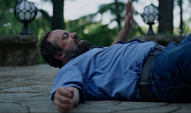 Baba Beni Güldürsene filminin cesaret dolu sahnesi çekildi- Haber Şafak
