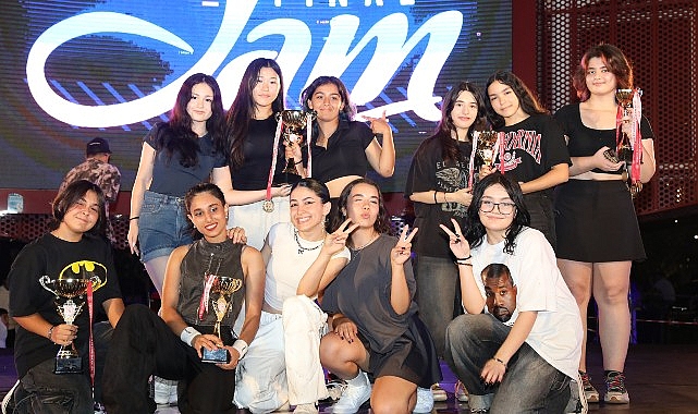 Büyükşehir’in Uluslararası Gençlik ve Dans Festivali sona erdi- Haber Şafak