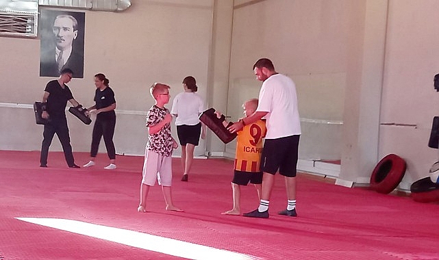 Çiğli Belediyesi’nden Öz Savunma Eğitimi- Haber Şafak