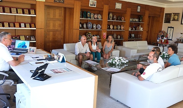 Hayvanseverlerden Başkan Topaloğlu’na ziyaret- Haber Şafak