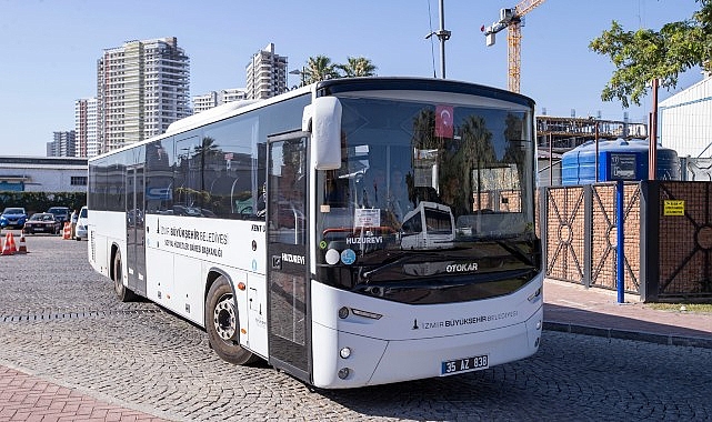 İzmir Büyükşehir’den kadın ve çocuklara ücretsiz deniz etkinliği Dezavantajlı bölgelerin kadınları denizle buluştu- Haber Şafak
