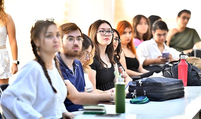 İzmir ve Avrupa gençliği buluştu- Haber Şafak