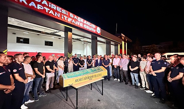 Kazada ölen itfaiye personeli için tören düzenlendi- Haber Şafak