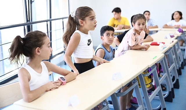 Konaklı çocuklar eğlenerek öğreniyor- Haber Şafak