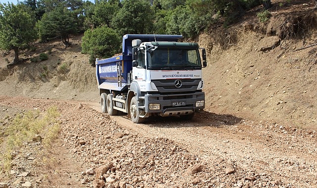 Manavgat’ı Konya’ya bağlayan yolda çalışmalar sürüyor- Haber Şafak