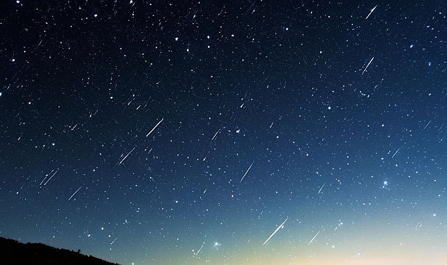 Perseid Meteor Yağmuru Bugün Türkiye’den Gözlemlenebilecek!- Haber Şafak