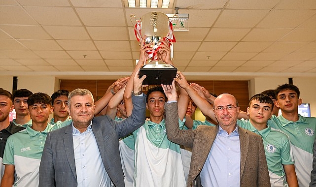 Türkiye Futbol Federasyonu Açıkladı: Türkiye’nin En Büyüğü Selçuklu Belediyespor Oldu- Haber Şafak