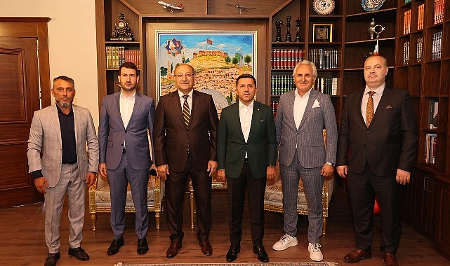 Türkiye Halter Federasyonu Başkanı Talat Ünlü, Nevşehir Belediye Başkanı Rasim Arı’ya “hayırlı olsun” ziyaretinde bulundu.- Haber Şafak