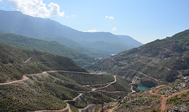 Alanya Dim grup yolunda asfalt hazırlığı- Haber Şafak