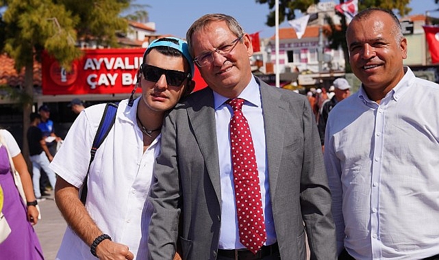 Ayvalık’ta 32’inci kez düzenlenen “Ayvalık Engelliler Şenliği” başladı.- Haber Şafak