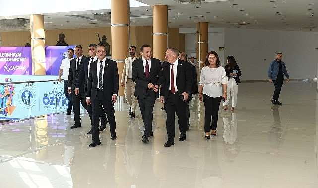 Başkan Abdullah Özyiğit, CHP Genel Başkan Yardımcılarını ağırladı- Haber Şafak