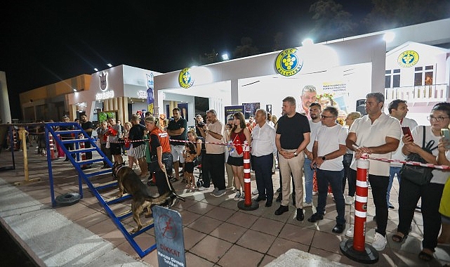 Buca’nın arama kurtarma köpeklerine büyük alkış- Haber Şafak