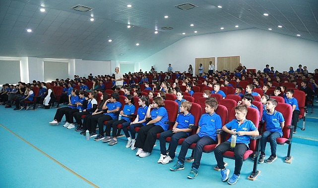Burhaniye Belediyesi’nden 680 kişiye çevre eğitimi verildi.- Haber Şafak